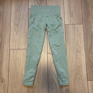 NVGTN Contour Seamless Leggings (Green)